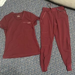 Jaanuu maroon scrub jogger set xs top xxs petite jogger pants